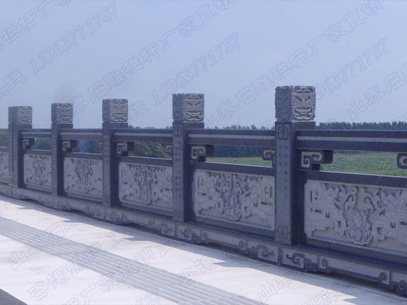 石護(hù)欄價格